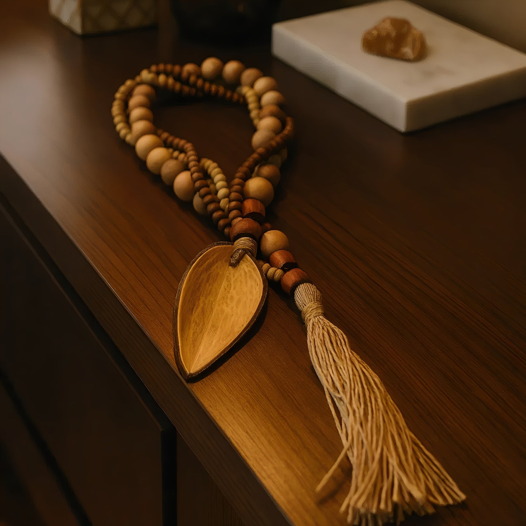 Colar Artesanal de Mesa com Contas de Madeira Mdf Boho Chic