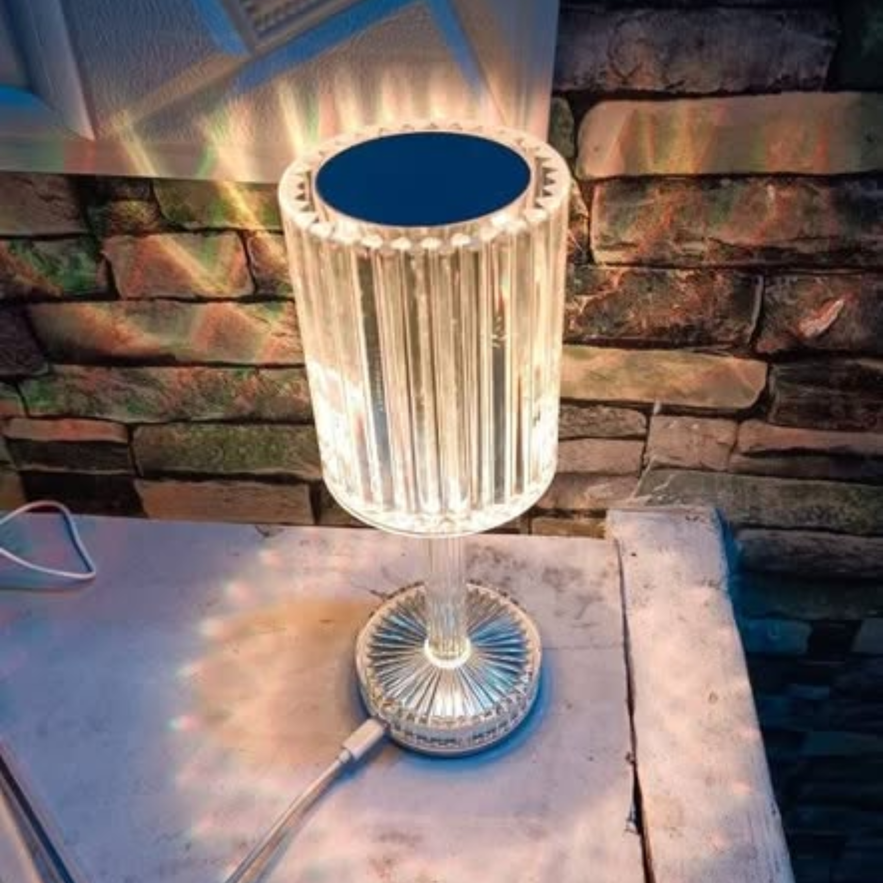 Luminária Cristal Diamante Acrílica LED USB com 3 Cores e Touch