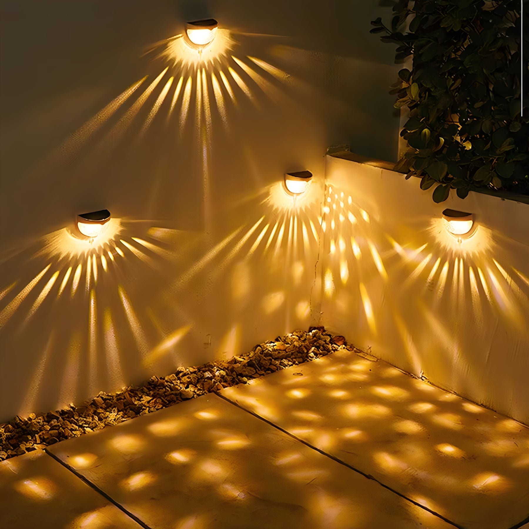 Luminária Solar de Parede LED IP65 com Efeito Facho de Luz