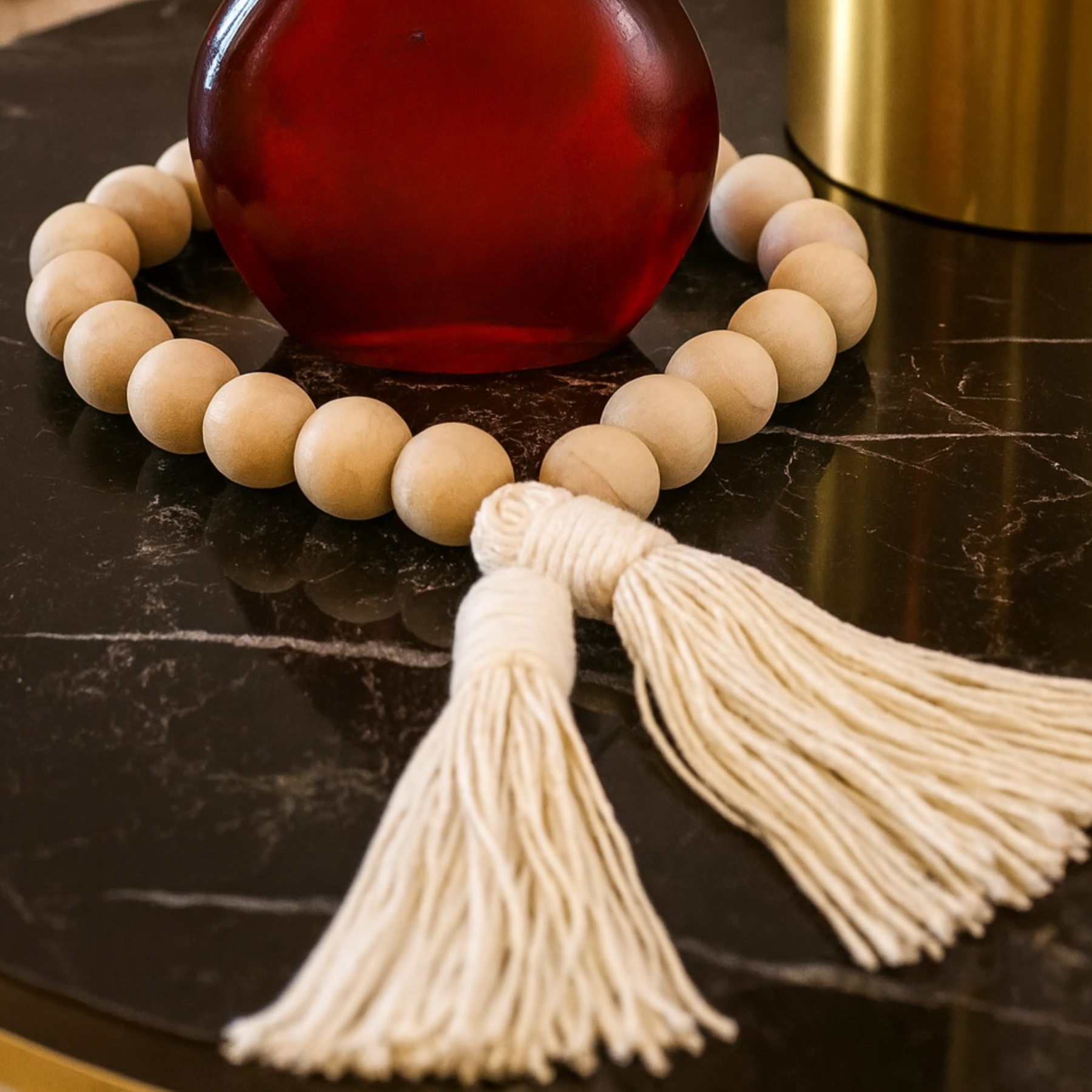 Colar Decorativo Rústico para Mesa em Contas de Madeira Crua