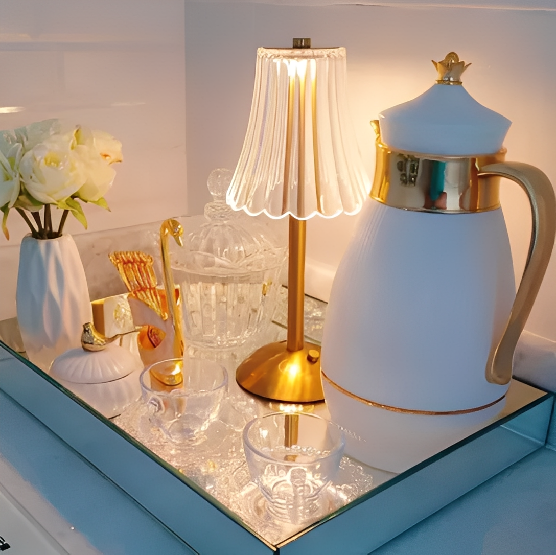 Luminária Recarregável Led Dourada de Mesa Sem Fio 3 Cores Touch