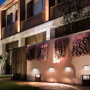 Luminária Solar de Parede LED IP65 com Efeito Facho de Luz