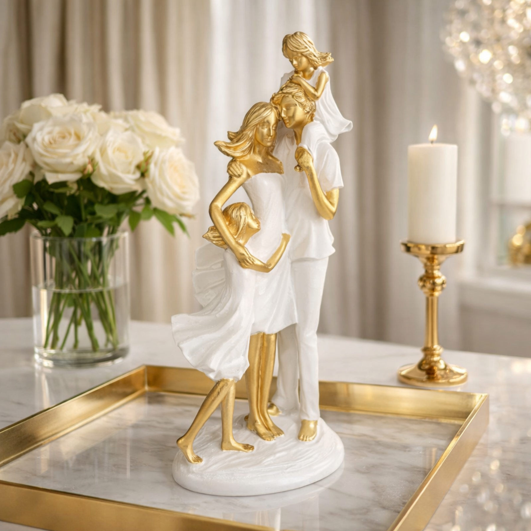 Escultura Decorativa Família Harmônica Pai, Mãe e 2 Filhas Gesso