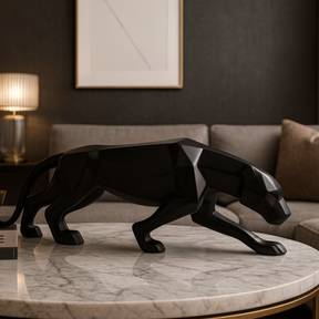 Escultura Pantera Decorativa Sofisticada em Gesso Premium