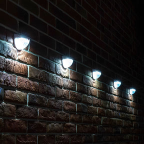 Luminária Solar de Parede LED IP65 com Efeito Facho de Luz