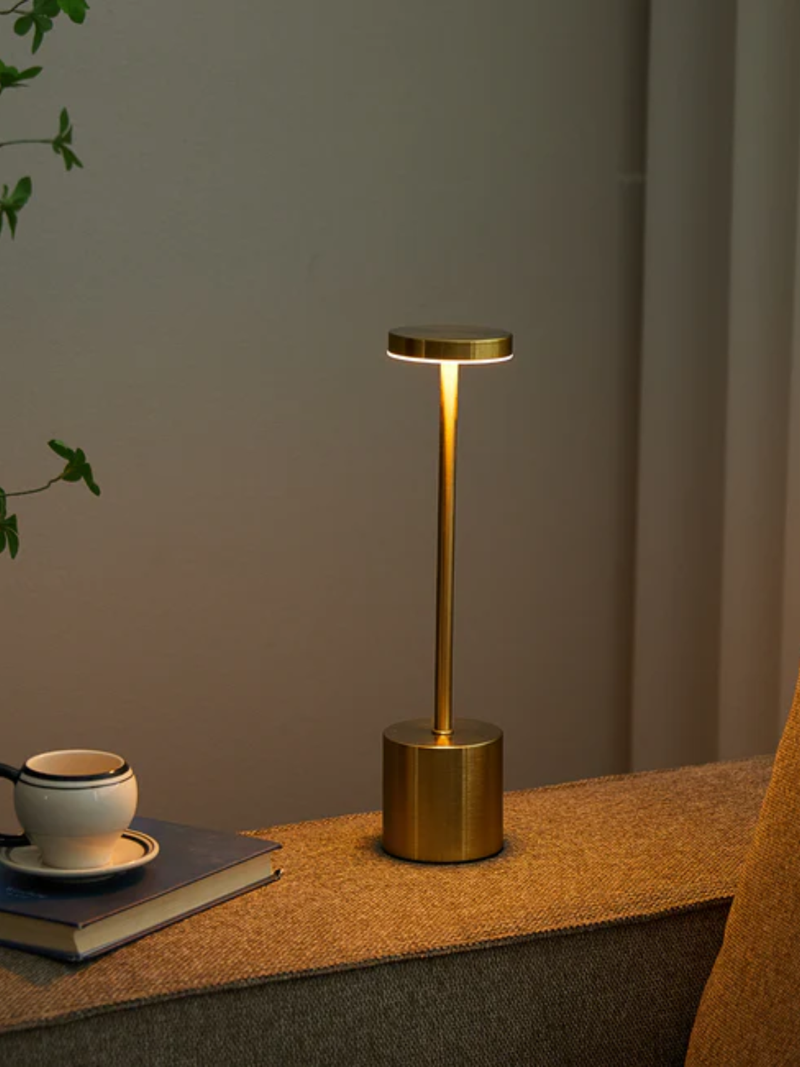 Luminária LED Touch Recarregável Sem Fio em Alumínio Fosco