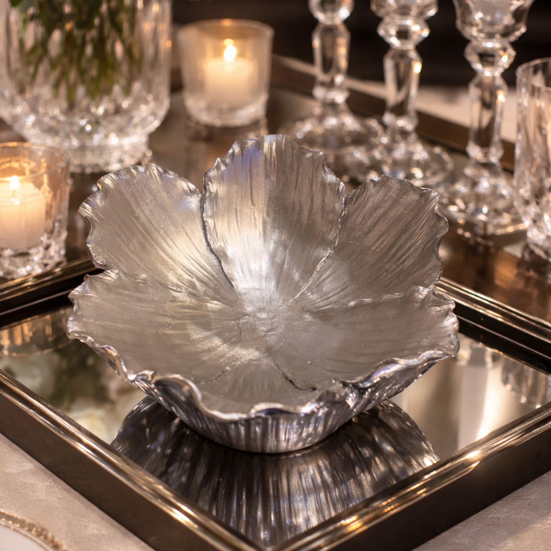 Centro de Mesa Decorativo  Pétalas de Lótus em Resina