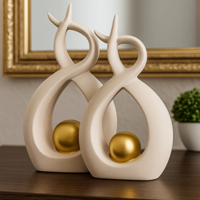 Dupla de Vasos Decorativos em Cerâmica com Esfera Dourada