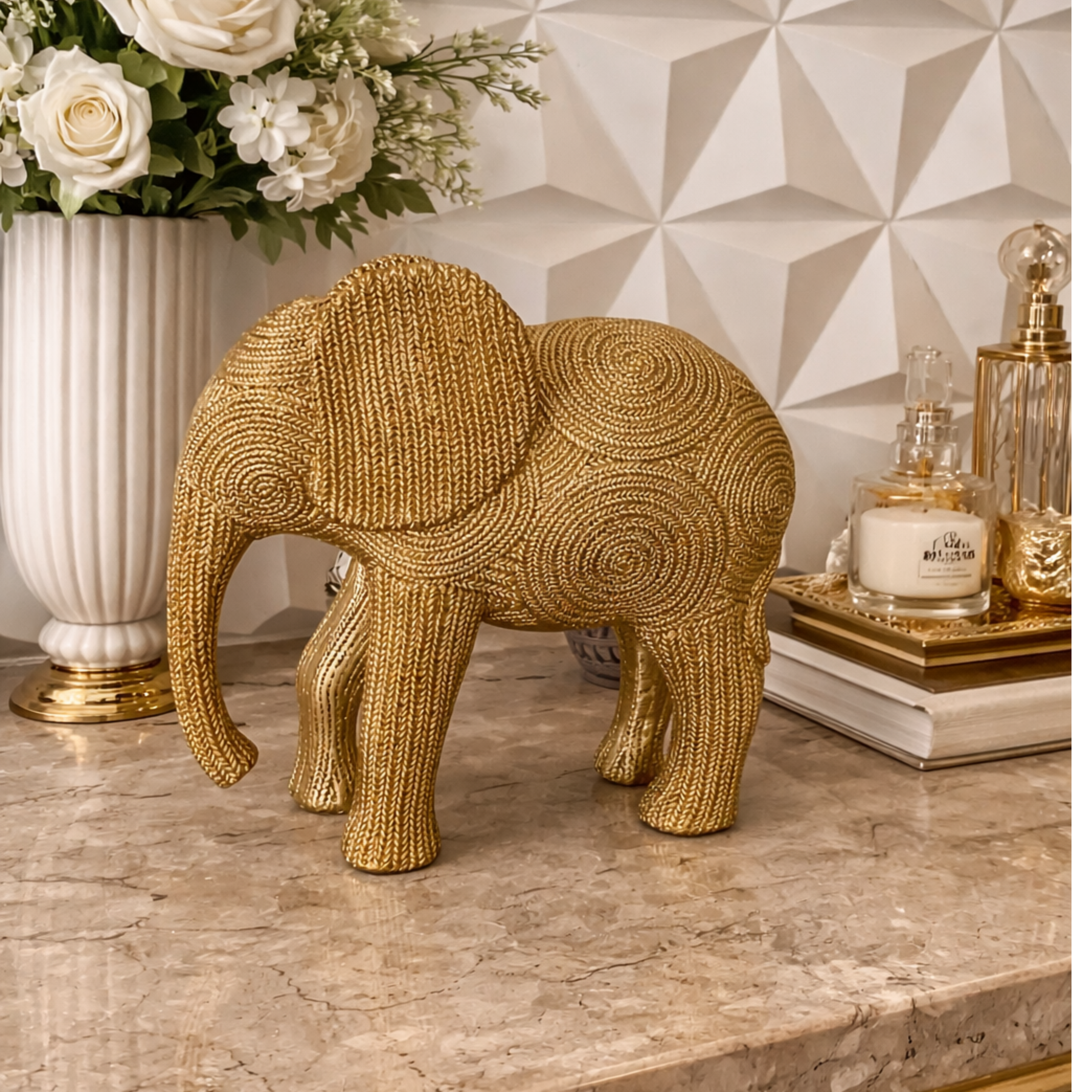 Estatueta Elefante da Sorte Decorativo Dourado Textura Sisal