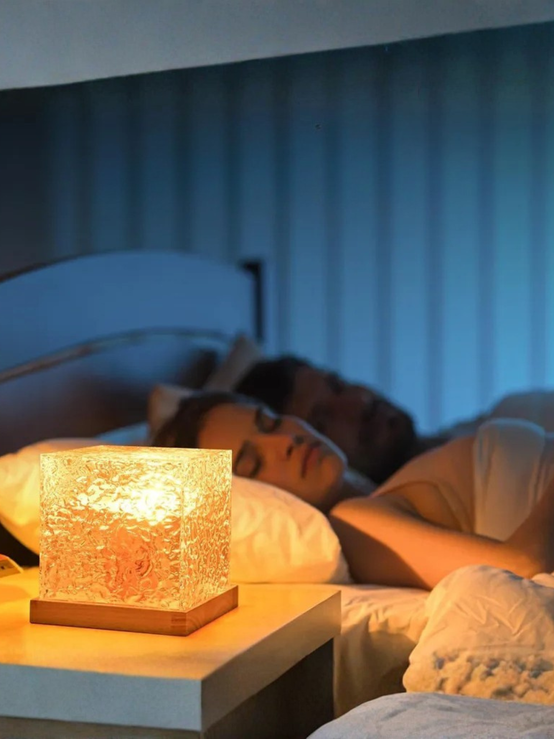 Luminária Projetora LED com Efeito de Onda Rotativa Relaxante