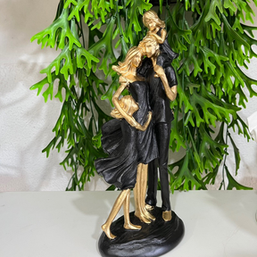 Escultura Estátua Pai Mãe e Filhas - Família Pai Mãe e Meninas - Decoração de Casa