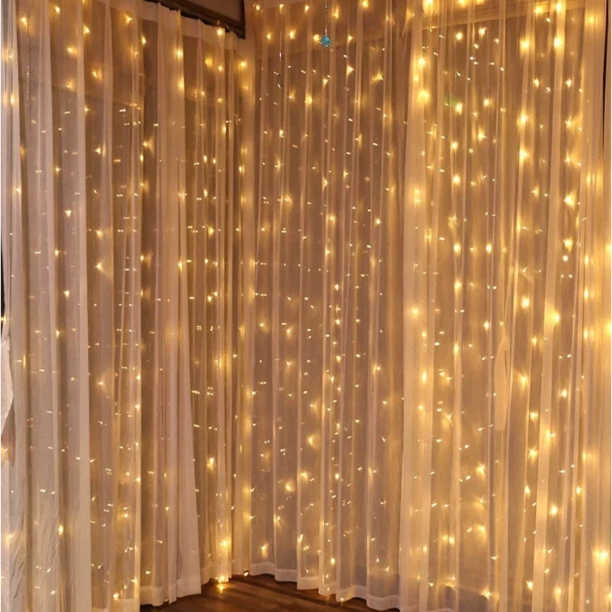 Cortina de Luz Fio de Fada 300 LEDS Bivolt Decorativa