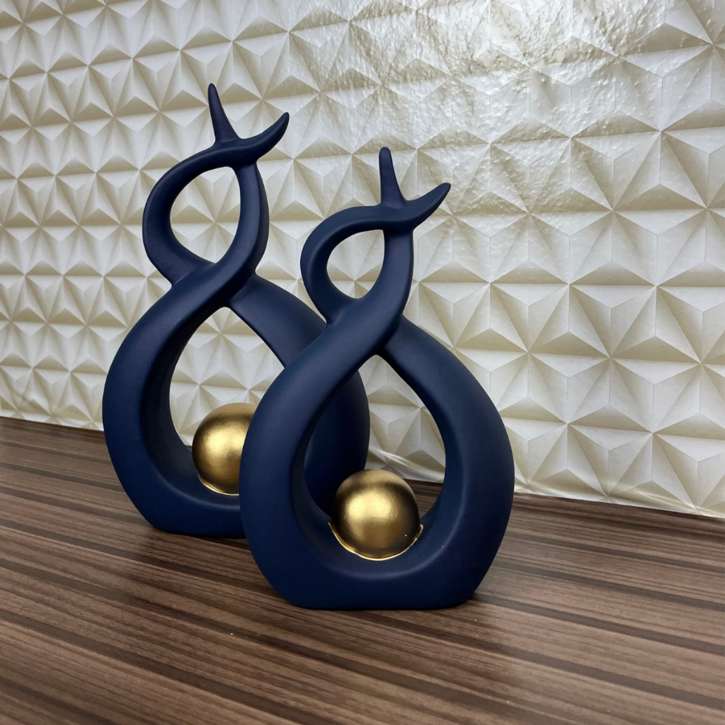 Dupla de Vasos Decorativos em Cerâmica com Esfera Dourada