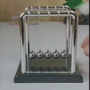 Pêndulo de Newton Decorativo para Mesa e Escritório