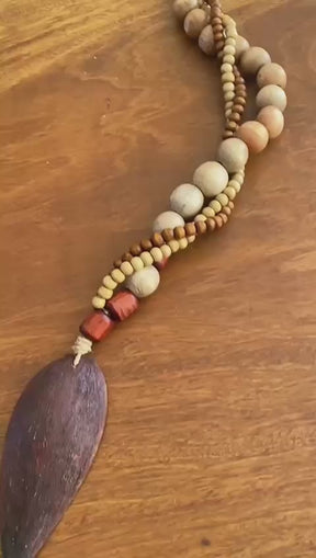 Colar Artesanal de Mesa com Contas de Madeira Mdf Boho Chic