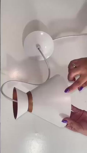 Kit 3 Pendentes Decorativos Sofisticados Branco com Cobre