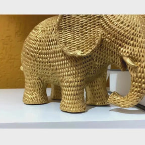 Estatueta Elefante da Sorte Decorativo Dourado Textura Sisal